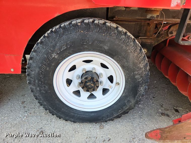 image for item MW9712 Zamboni 500  ice resurfacer