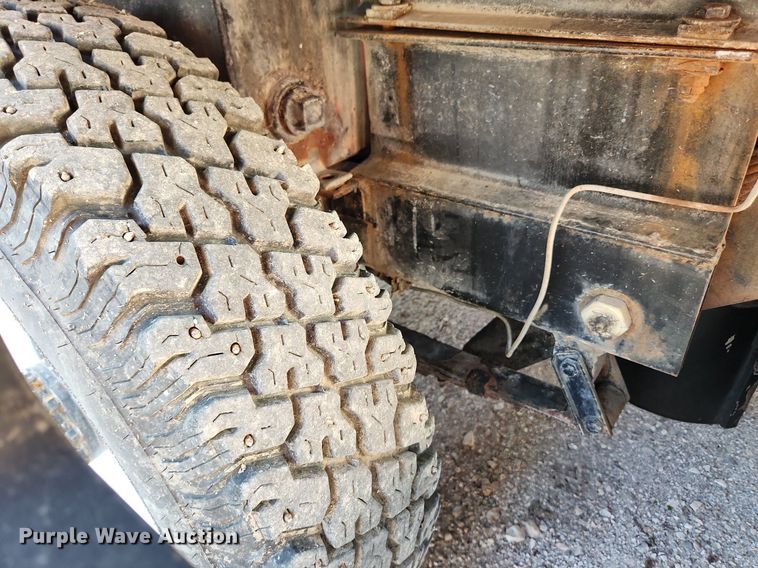 image for item MW9712 Zamboni 500  ice resurfacer