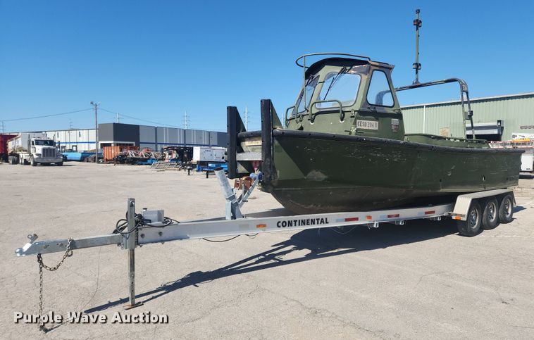 image for item MW9747 2010 American Development MKII  boat