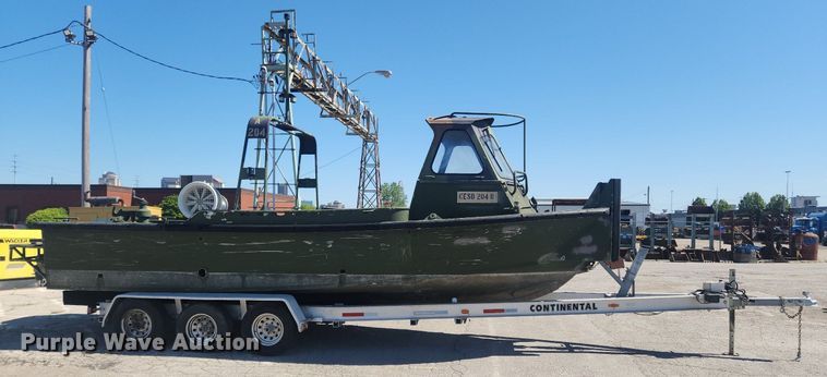 image for item MW9747 2010 American Development MKII  boat