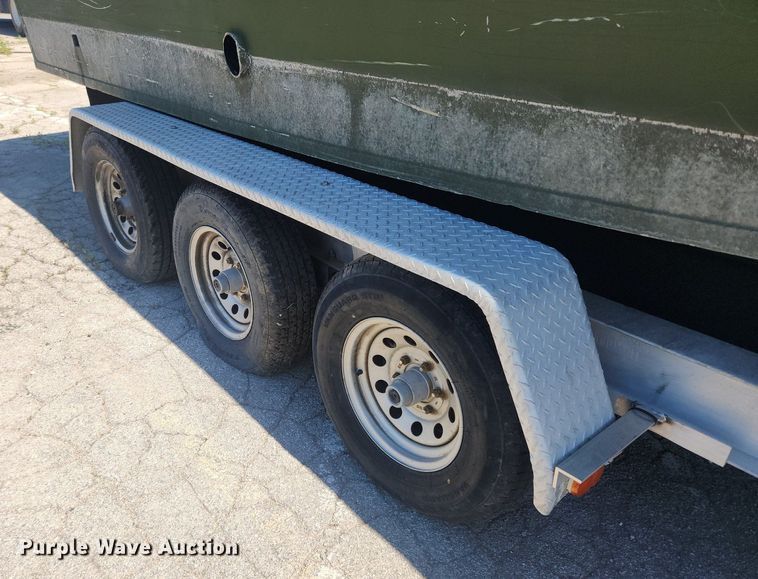 image for item MW9747 2010 American Development MKII  boat