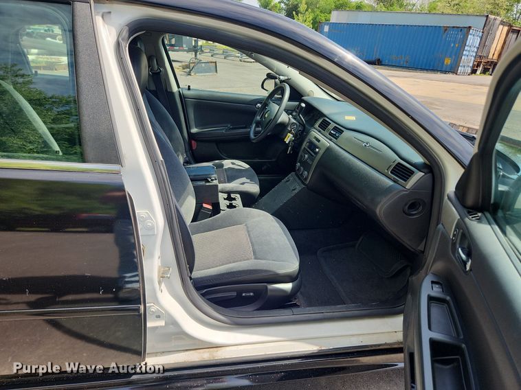 image for item MW9777 2012 Chevrolet Impala Police Cruiser