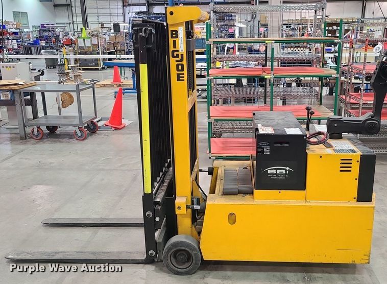 image for item MX9673 Big Joe PDC-30-106  forklift