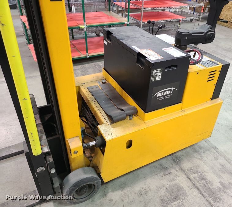 image for item MX9673 Big Joe PDC-30-106  forklift