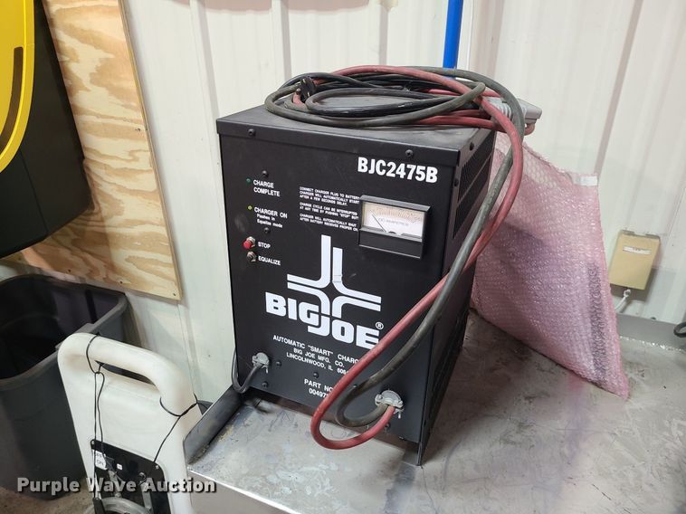 image for item MX9673 Big Joe PDC-30-106  forklift