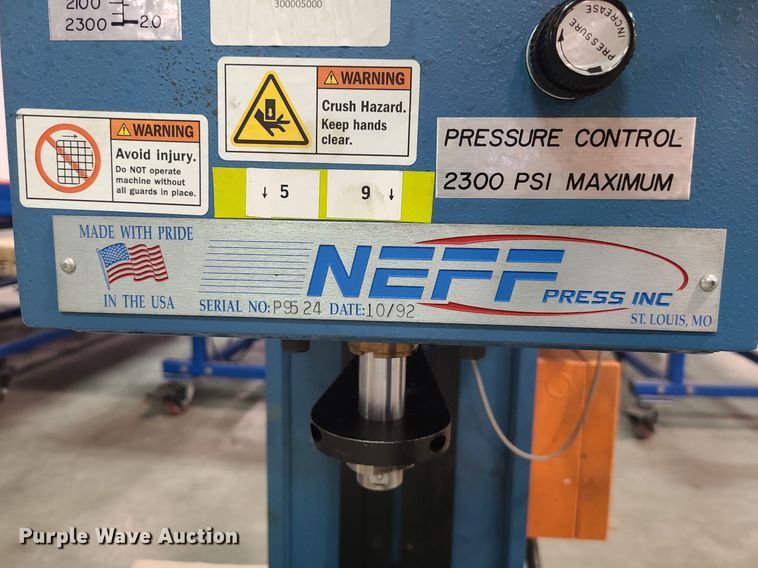 image for item MX9677 Neff  hydraulic press