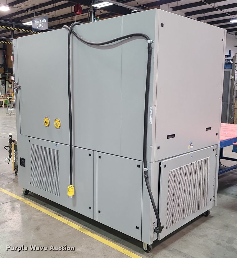 image for item MX9678 Envirotronics FST1800C  test chamber