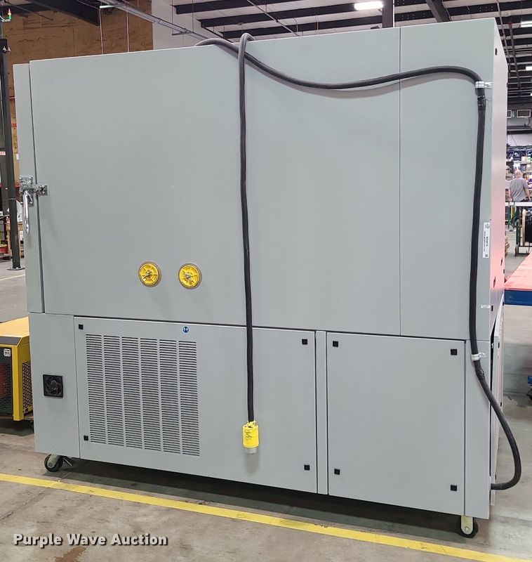 image for item MX9678 Envirotronics FST1800C  test chamber