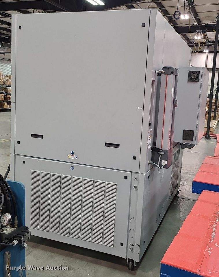 image for item MX9678 Envirotronics FST1800C  test chamber