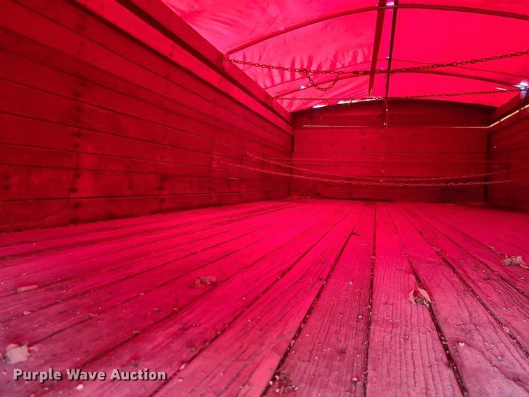 image for item MX9699 1968 International 1600  grain truck