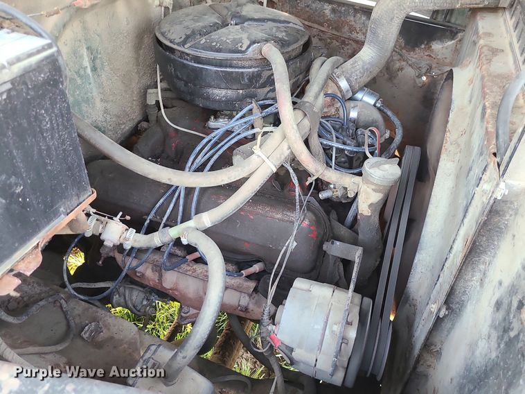 image for item MX9699 1968 International 1600  grain truck