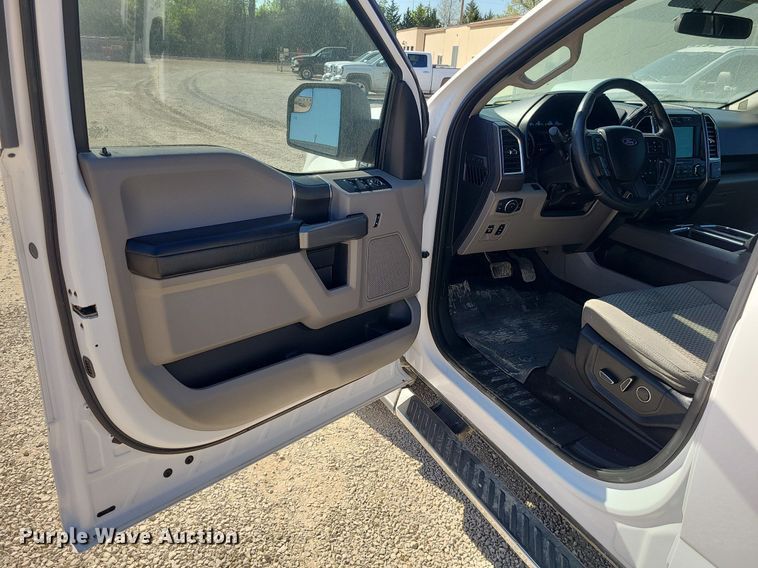 image for item MX9732 2017 Ford F150  SuperCrew pickup truck