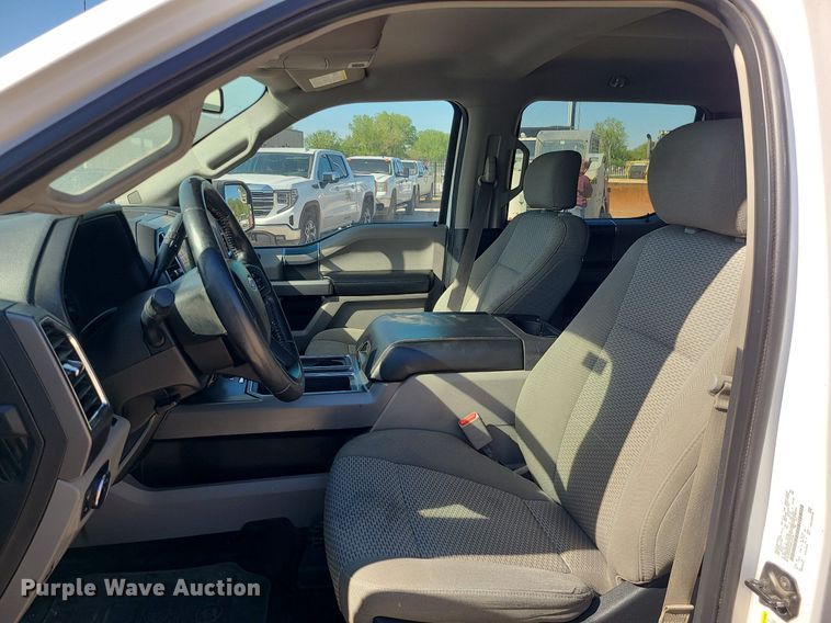 image for item MX9732 2017 Ford F150  SuperCrew pickup truck