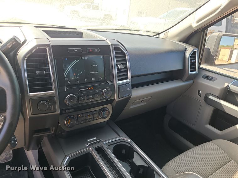 image for item MX9732 2017 Ford F150  SuperCrew pickup truck