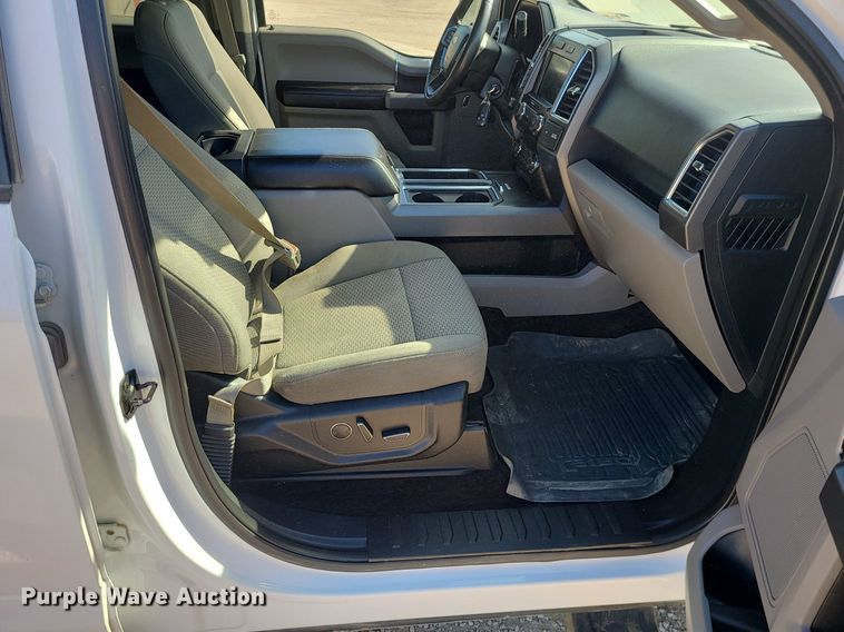 image for item MX9732 2017 Ford F150  SuperCrew pickup truck