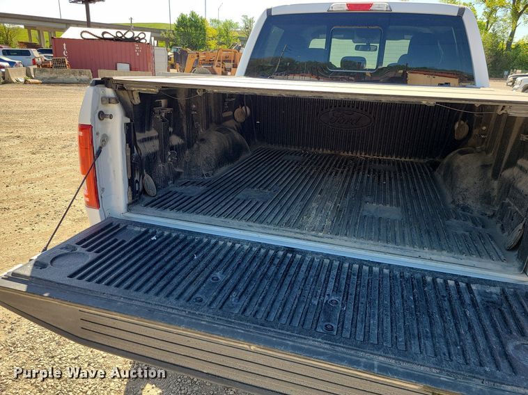 image for item MX9732 2017 Ford F150  SuperCrew pickup truck