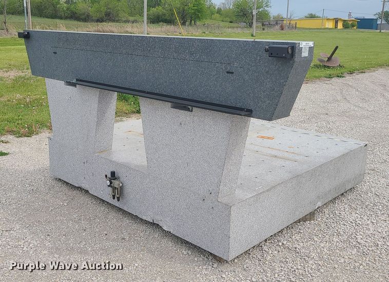 image for item MX9755 Starrett  granite surface plate