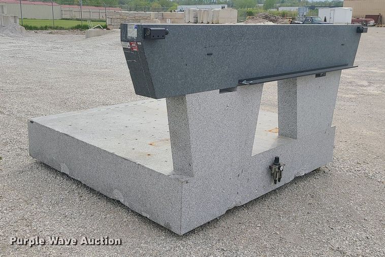 image for item MX9755 Starrett  granite surface plate