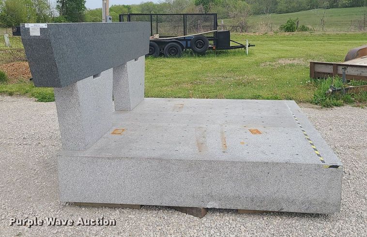 image for item MX9755 Starrett  granite surface plate