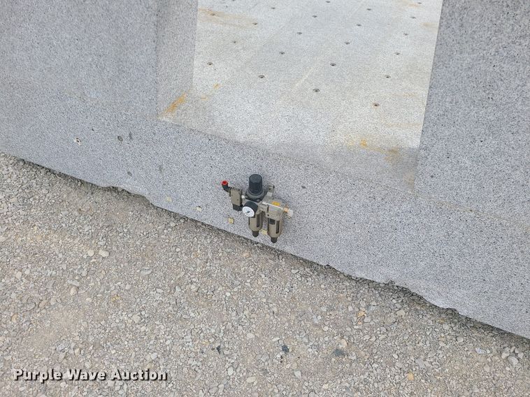 image for item MX9755 Starrett  granite surface plate