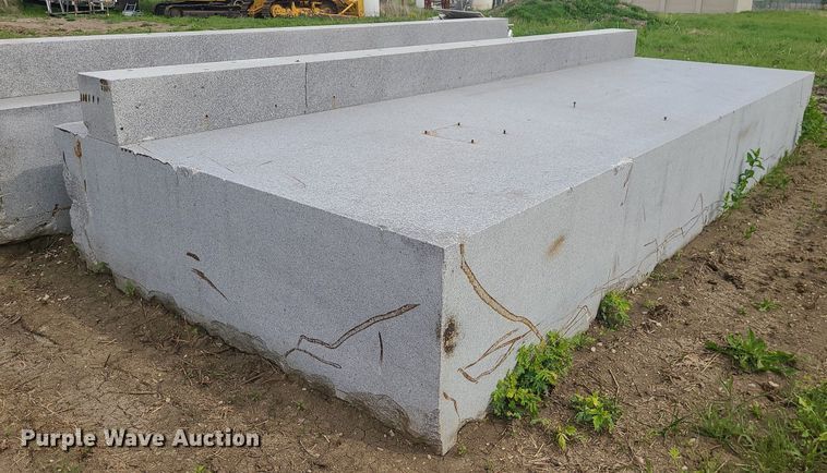 image for item MX9756 Starrett  granite surface plate