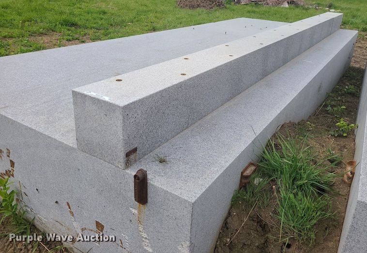 image for item MX9756 Starrett  granite surface plate