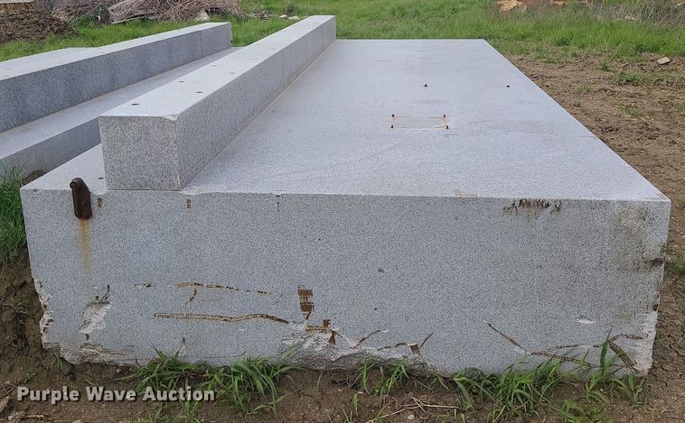 image for item MX9757 Starrett  granite surface plate