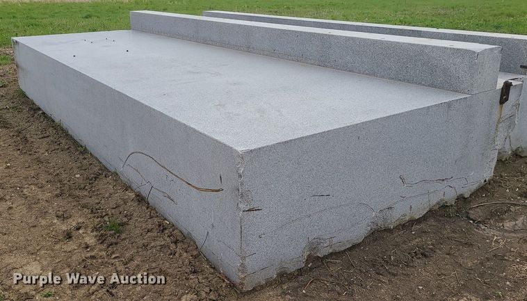 image for item MX9757 Starrett  granite surface plate