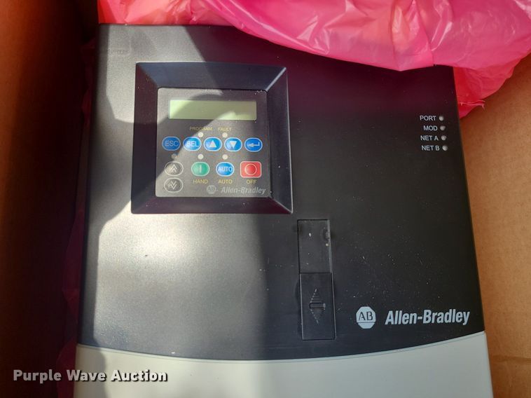 image for item MX9759 Allen Bradley Powerflex 400  AC drive