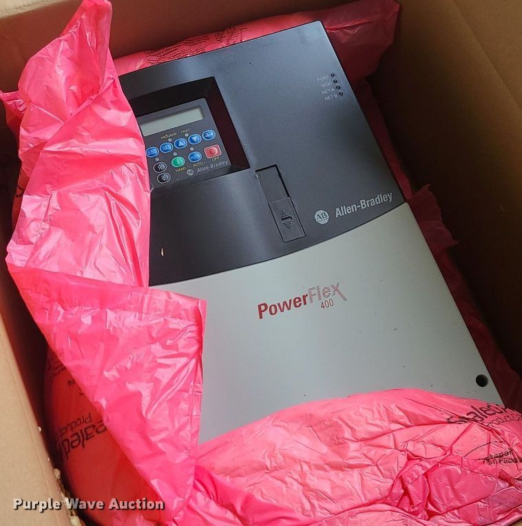 image for item MX9760 Allen Bradley Powerflex 400  AC drive