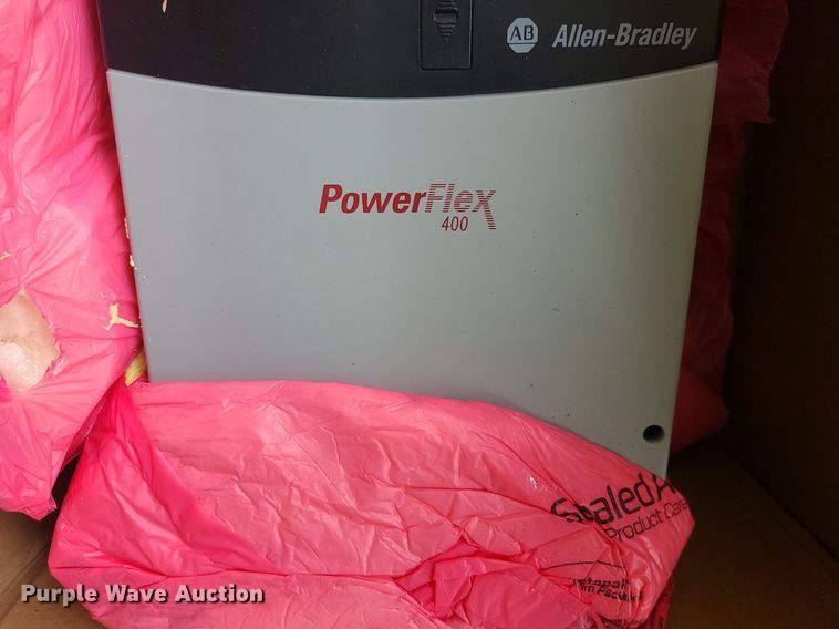 image for item MX9760 Allen Bradley Powerflex 400  AC drive