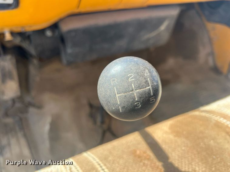 image for item MY9582 1978 Chevrolet C60  truck cab and chassis