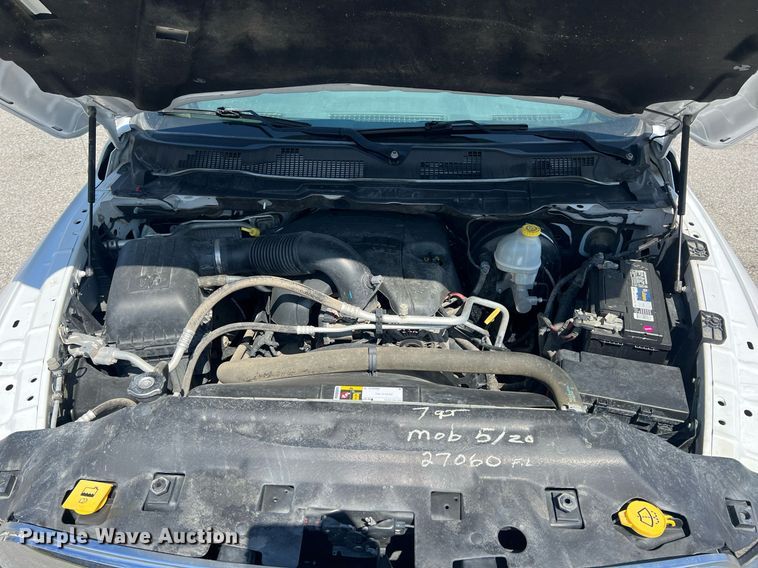 image for item MY9590 2016 Dodge Ram 1500  Crew Cab pickup truck