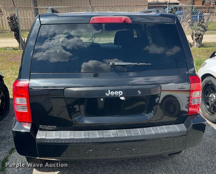 image for item MY9592 2010 Jeep Patriot  SUV