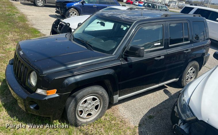 image for item MY9592 2010 Jeep Patriot  SUV