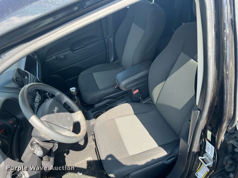 image for item MY9592 2010 Jeep Patriot  SUV