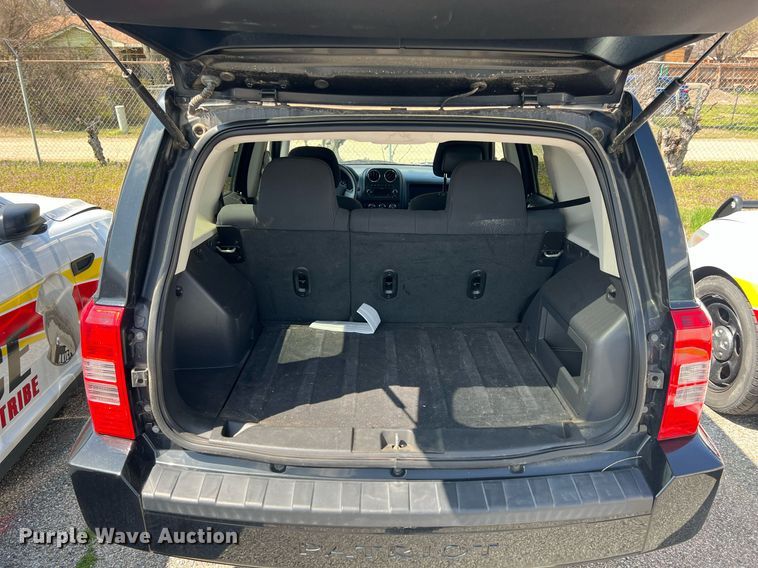 image for item MY9592 2010 Jeep Patriot  SUV