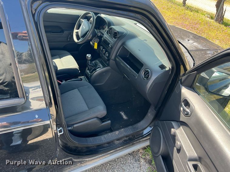 image for item MY9592 2010 Jeep Patriot  SUV