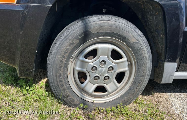 image for item MY9592 2010 Jeep Patriot  SUV