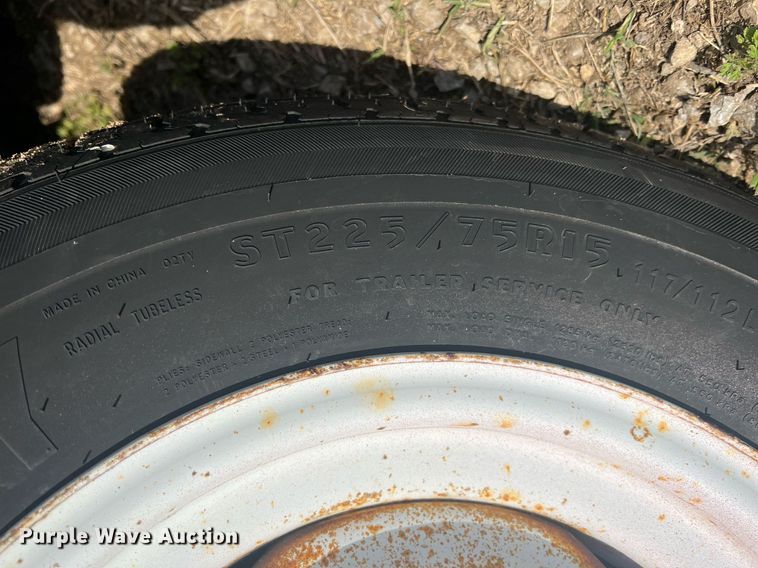 image for item MY9685 1998 PJ Trailers  utility trailer