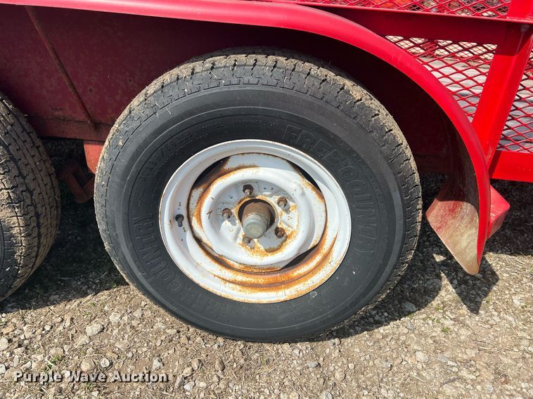 image for item MY9685 1998 PJ Trailers  utility trailer