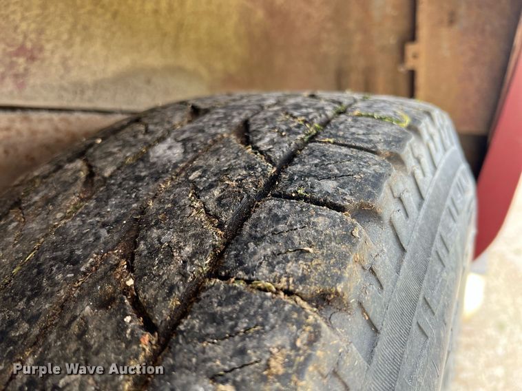 image for item MY9767 2003 GMC Sonoma  Crew Cab pickup truck