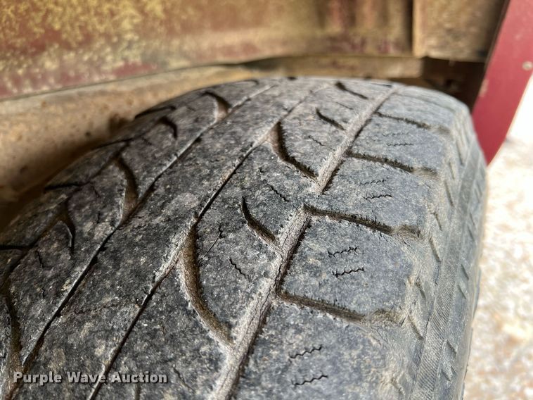 image for item MY9767 2003 GMC Sonoma  Crew Cab pickup truck