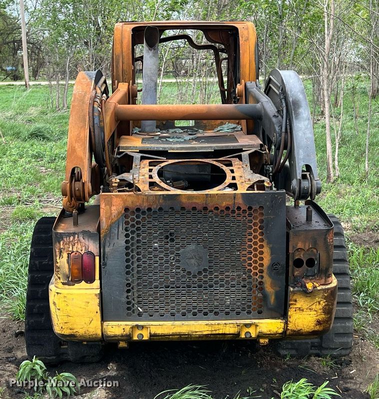 image for item MY9768 2012 New Holland C238  skid steer loader