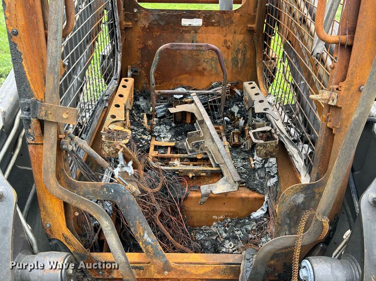 image for item MY9768 2012 New Holland C238  skid steer loader