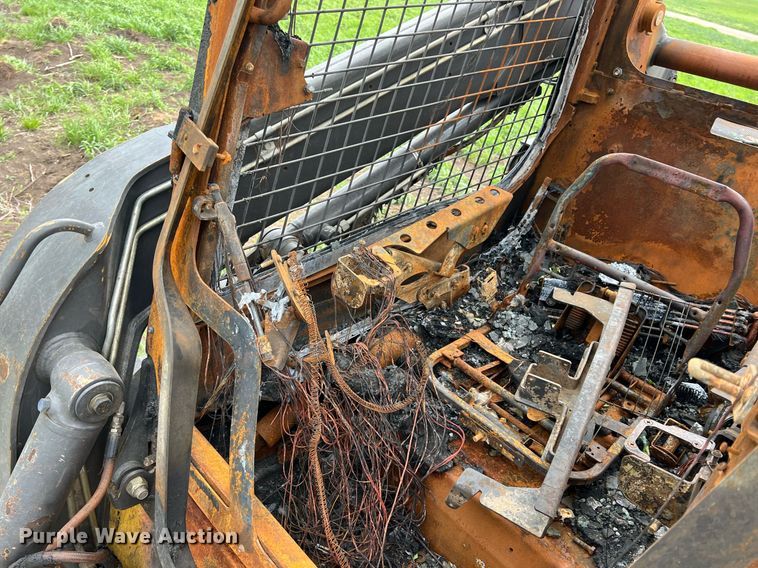 image for item MY9768 2012 New Holland C238  skid steer loader