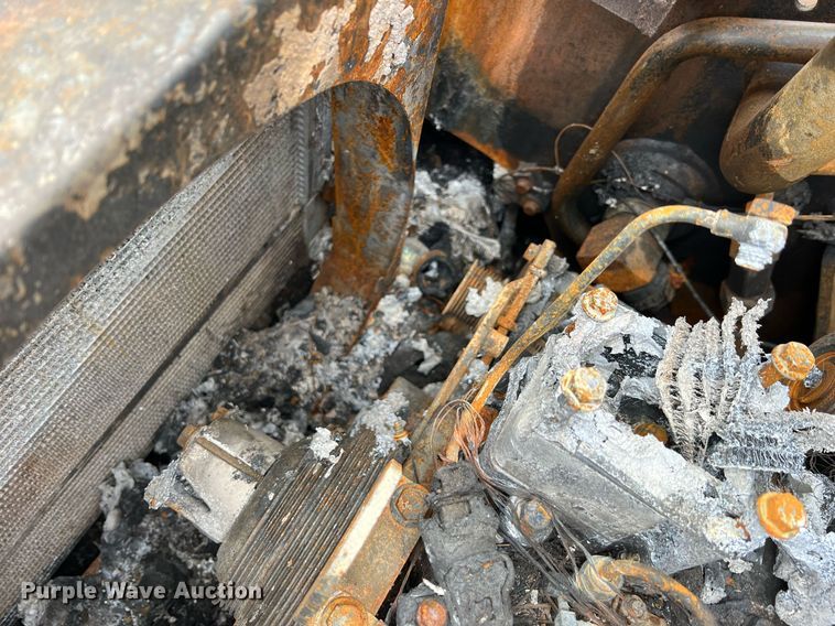 image for item MY9768 2012 New Holland C238  skid steer loader