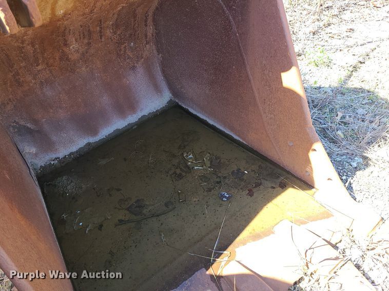 image for item DC6146 46" W excavator bucket