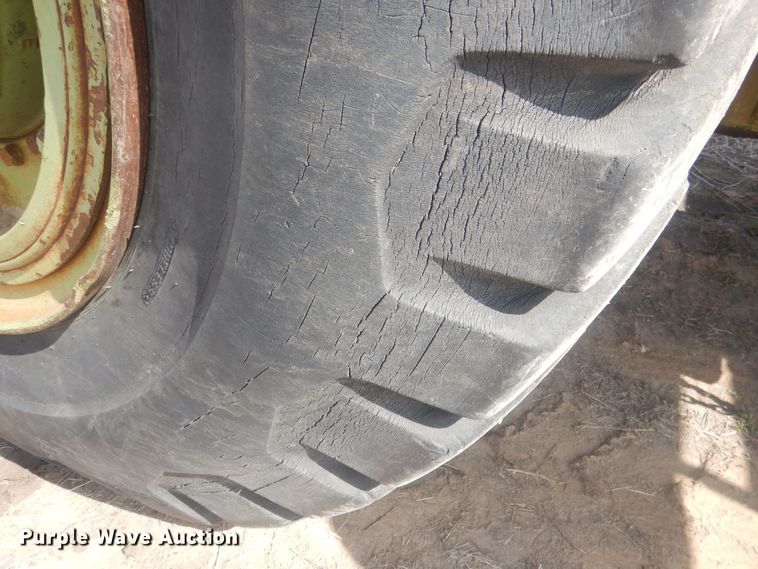 image for item DJ7031 Terex TS-18  conventional scraper