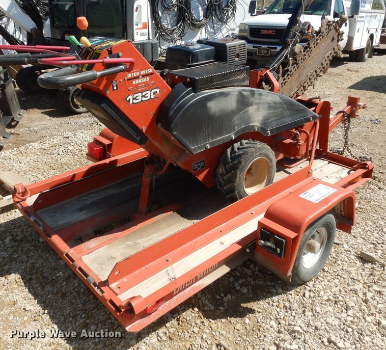 image for item DK1775 2007 Ditch Witch 1330  trencher